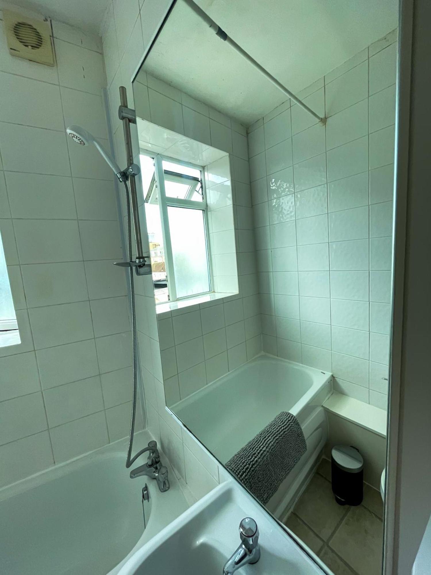 Stay In Euston London Luaran gambar