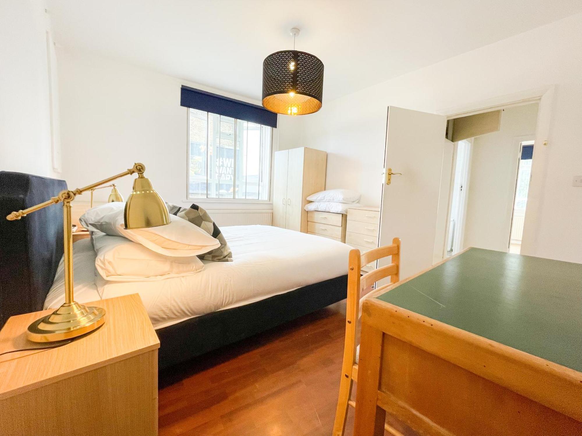 Stay In Euston London Luaran gambar